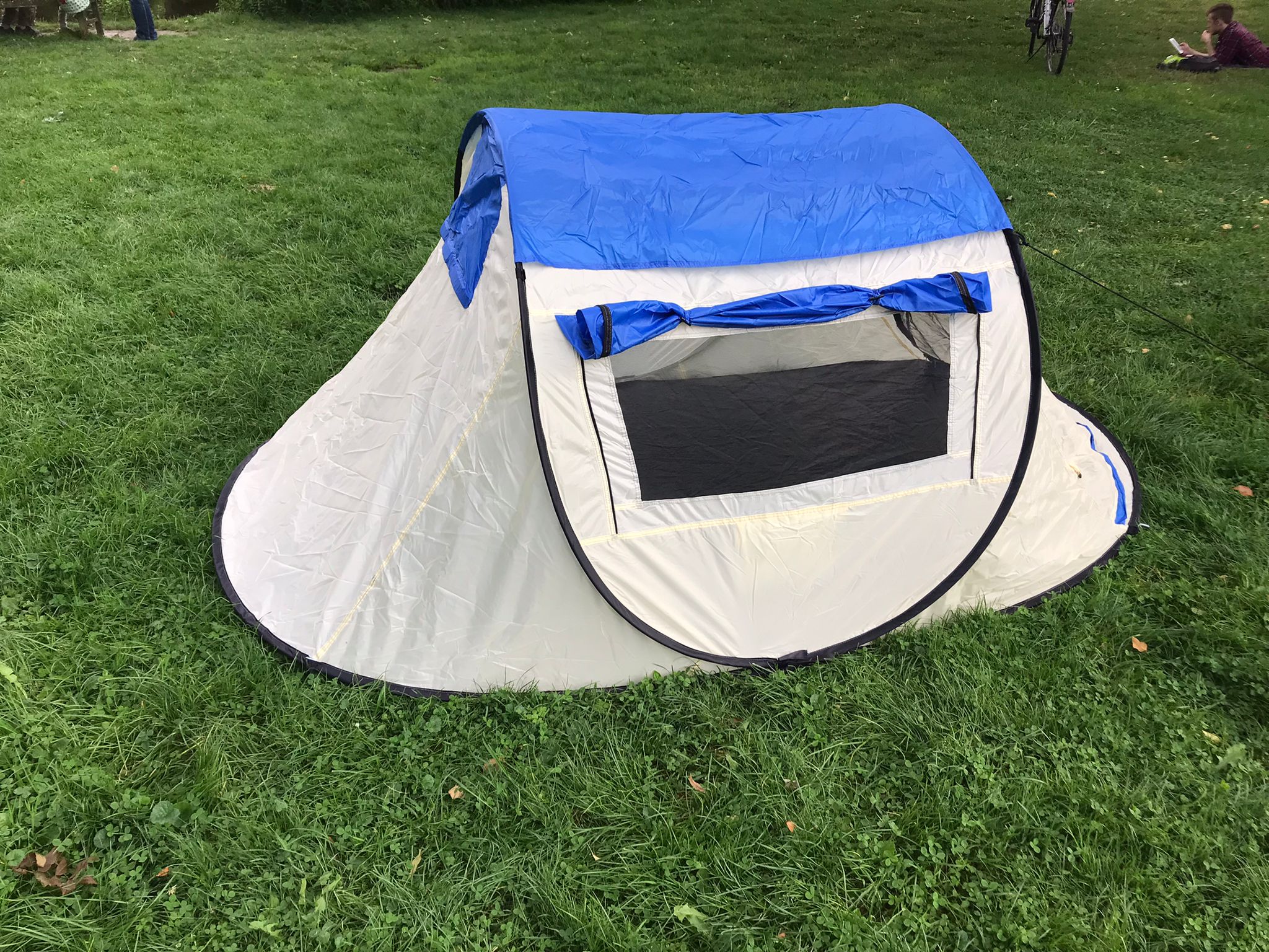 Wurfzelt Sekundenzelt 2-3 Person Outdoor Campingzelt Tent Pop Up 245x145x110cm Beige-Blau